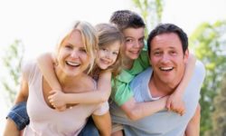 Семейные взаимоотношения: что это такое и как их поддерживать